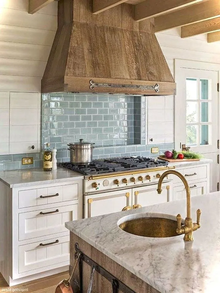 12300 farmhouse kitchen image 1