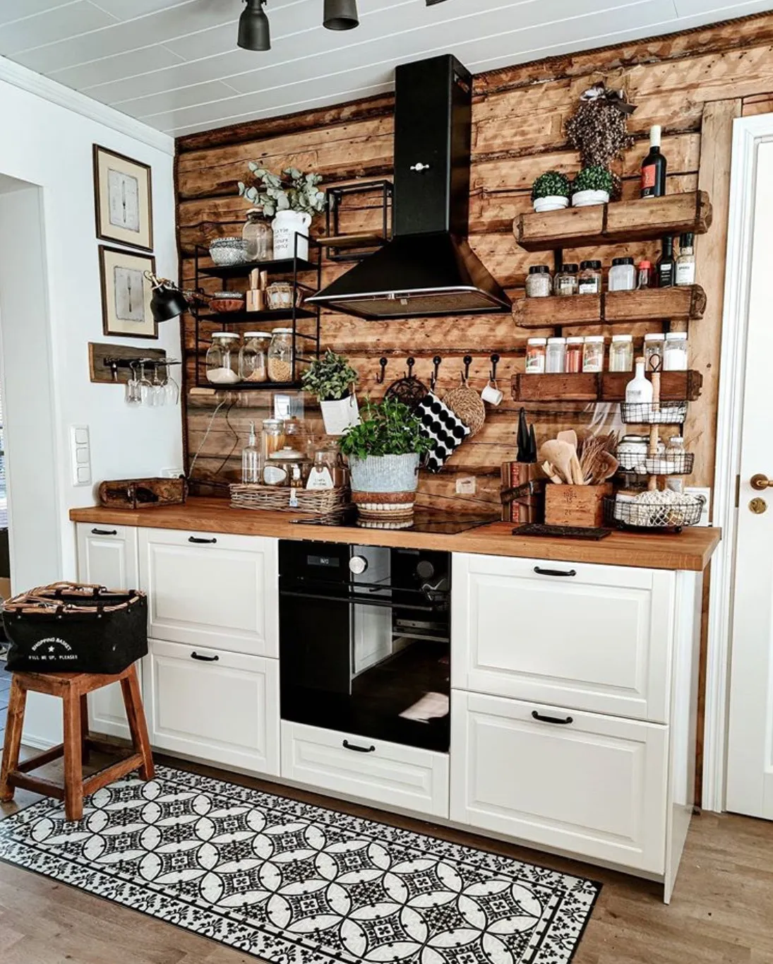 12343 rustic kitchen overview