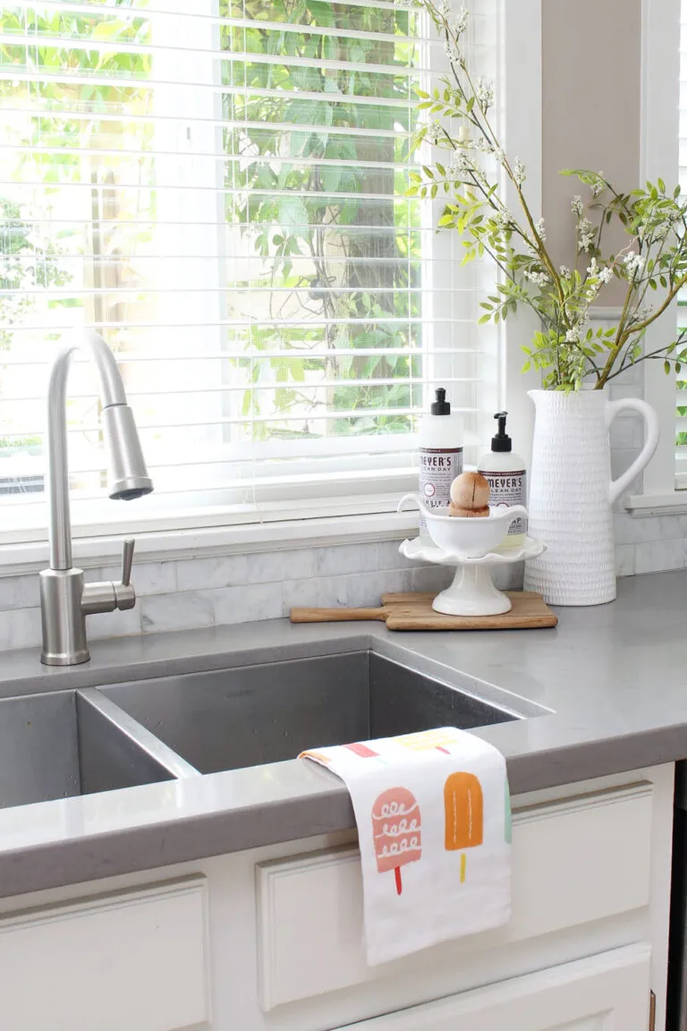 12359 summer kitchen decor 5