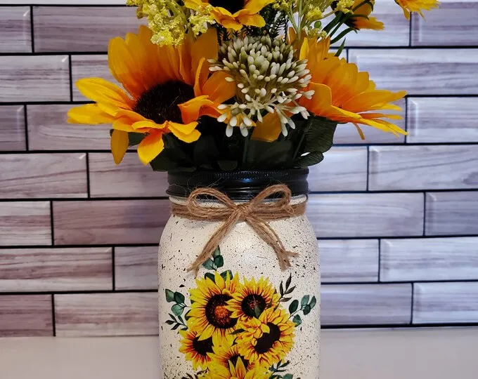12451 modern sunflower utensil holder
