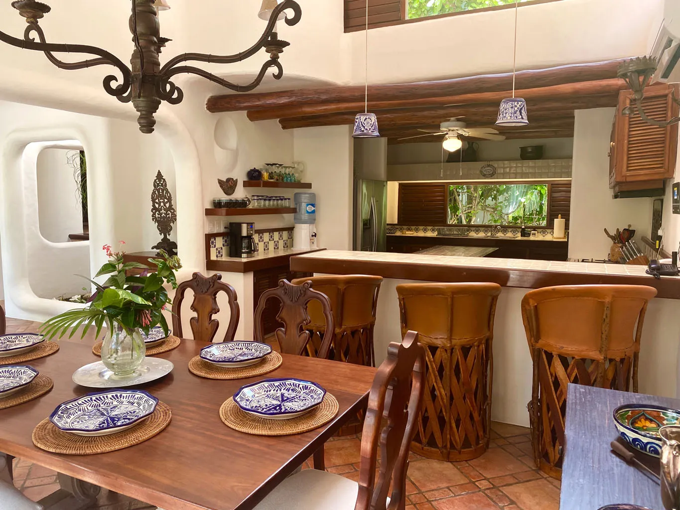 12462 villa kitchen lighting