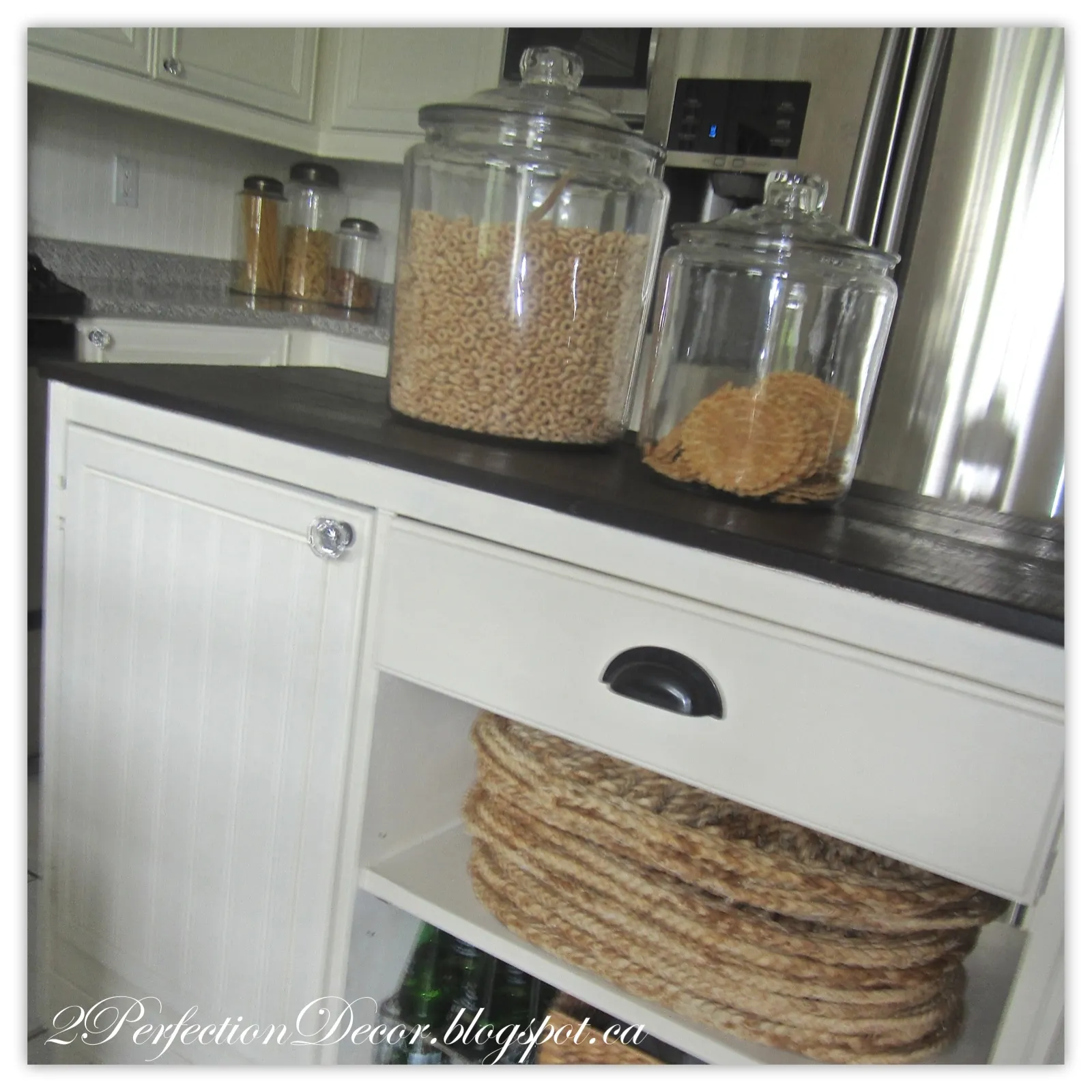 12470 summer kitchen philippines floral arrangement