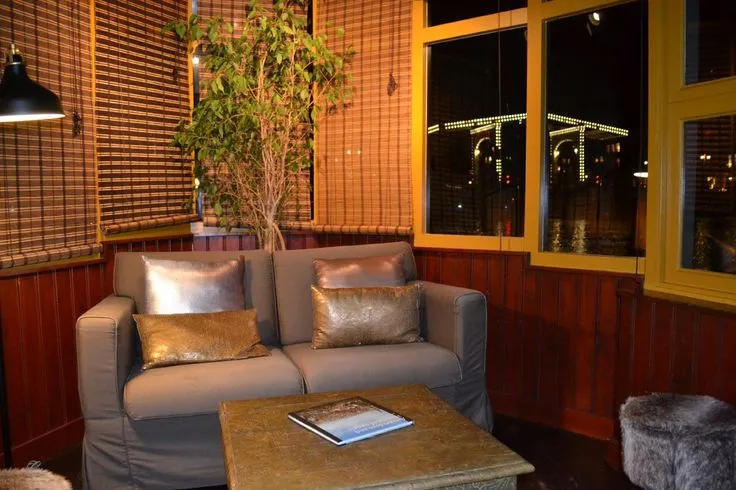 12547 houseboat kitchen lighting