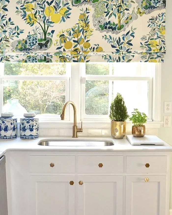 12557 kitchen lighting