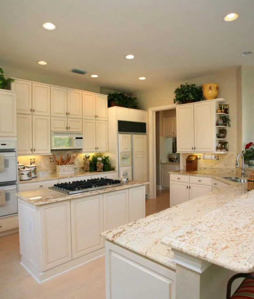 12558 kitchen style white appliances